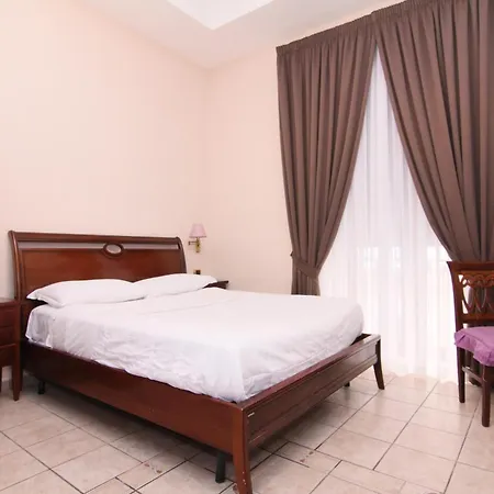 Del Corso فندق مبيت وإفطار 4*