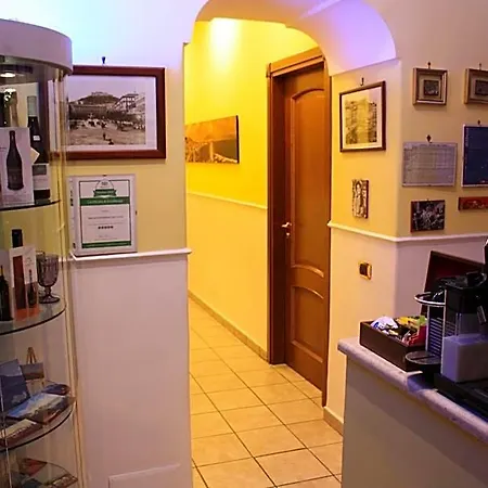 Del Corso 4* Nápoles