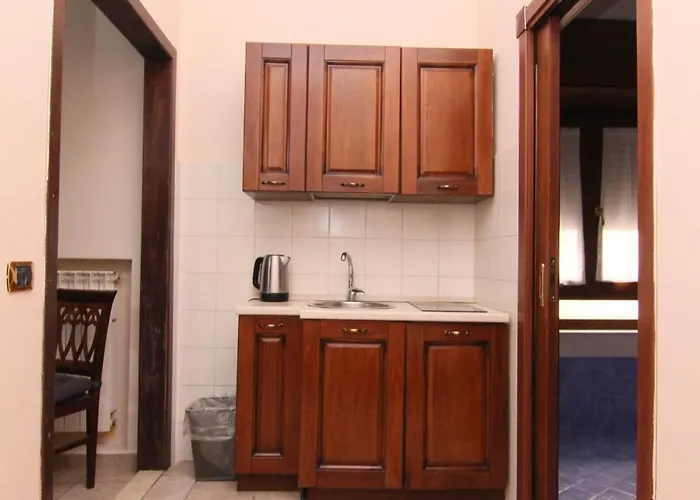 Oda ve Kahvaltı Del Corso 4*