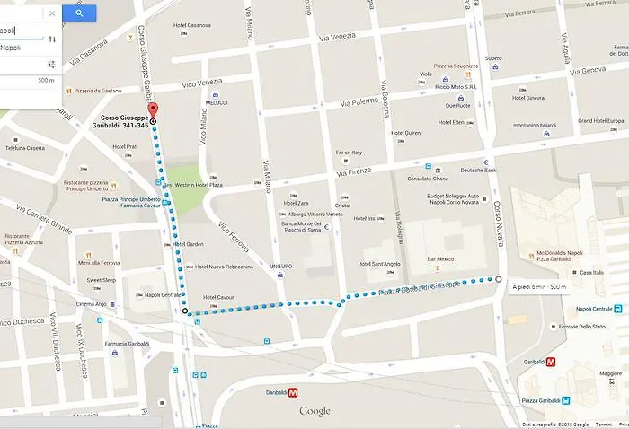 Del Corso Oda ve Kahvaltı Napoli