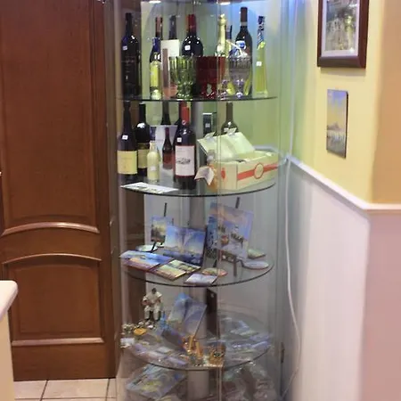 Del Corso Oda ve Kahvaltı Napoli